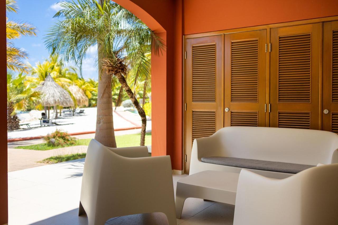 Spanish Water Apartments Willemstad Extérieur photo